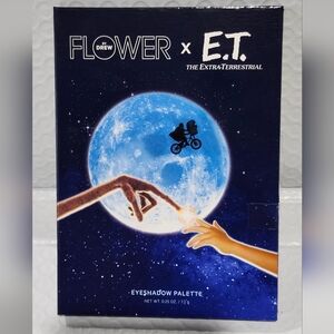 FLOWER x E.T. The Extra-Terrestrial Eyeshadow Palette